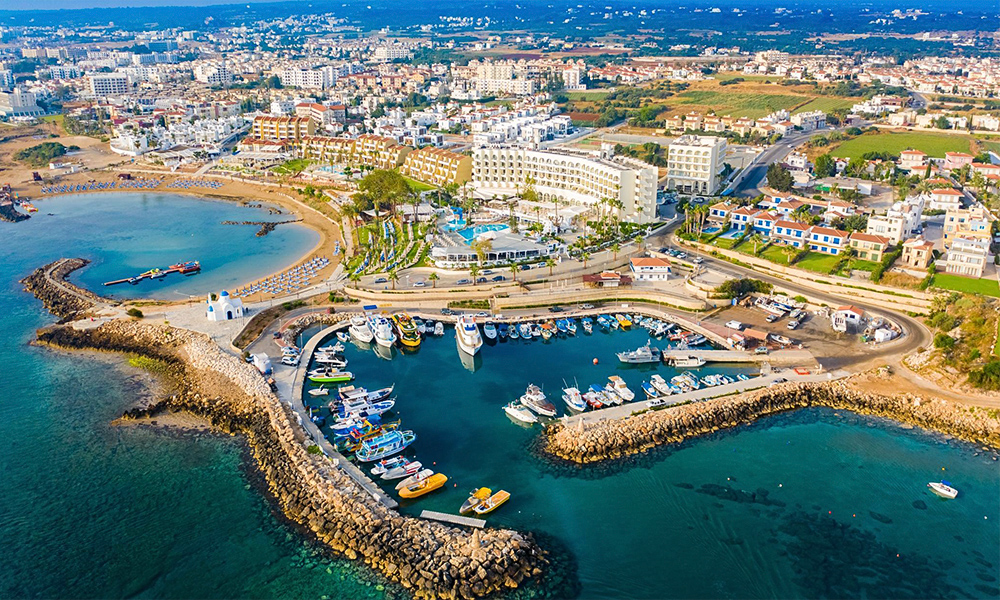 Россияне стали лидерами среди иностранных покупателей недвижимости Кипра
